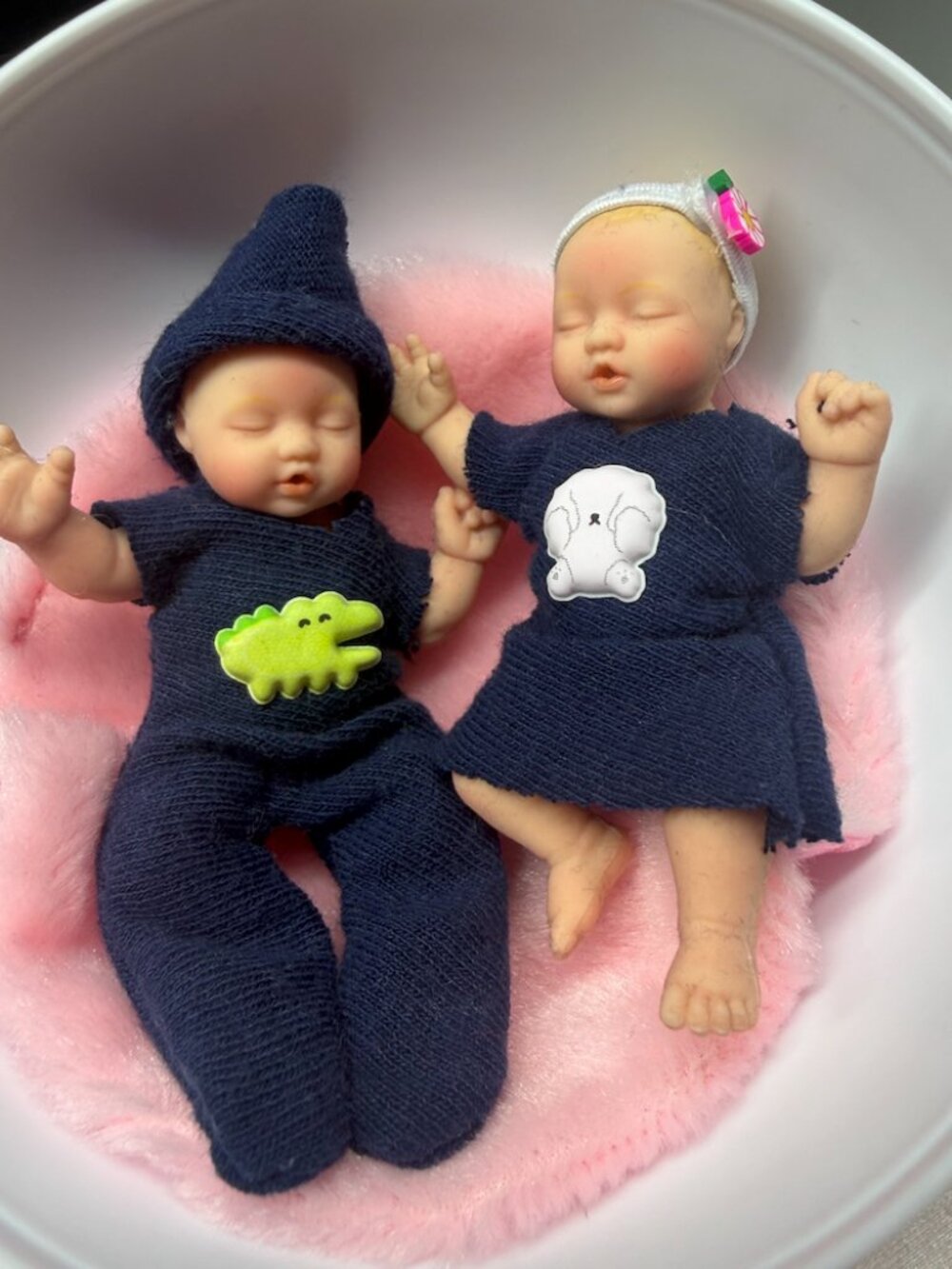 Twin Clothes Set For Babies Mini Zuru Series 2